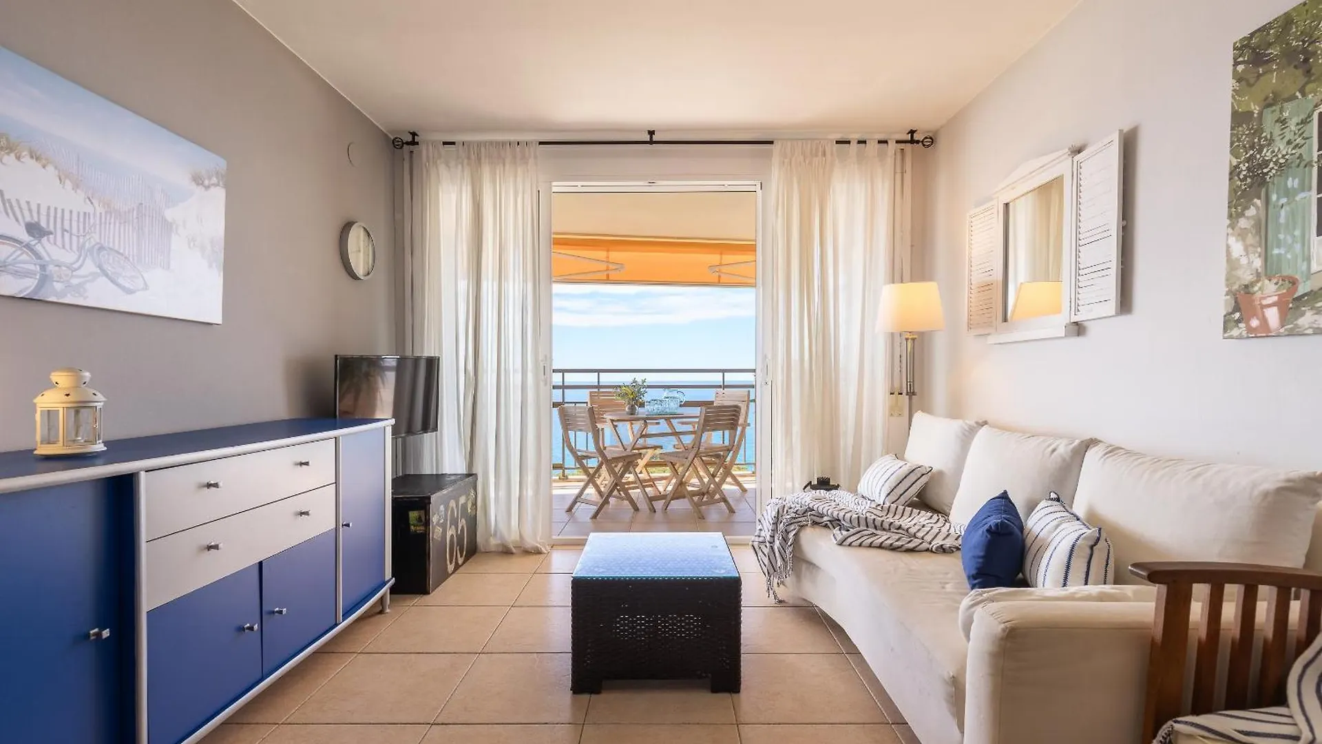 Uhc Cye Apartments Salou