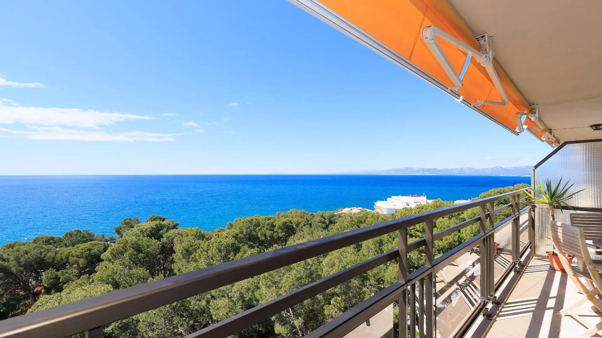 Uhc Cye Apartments Salou Spain