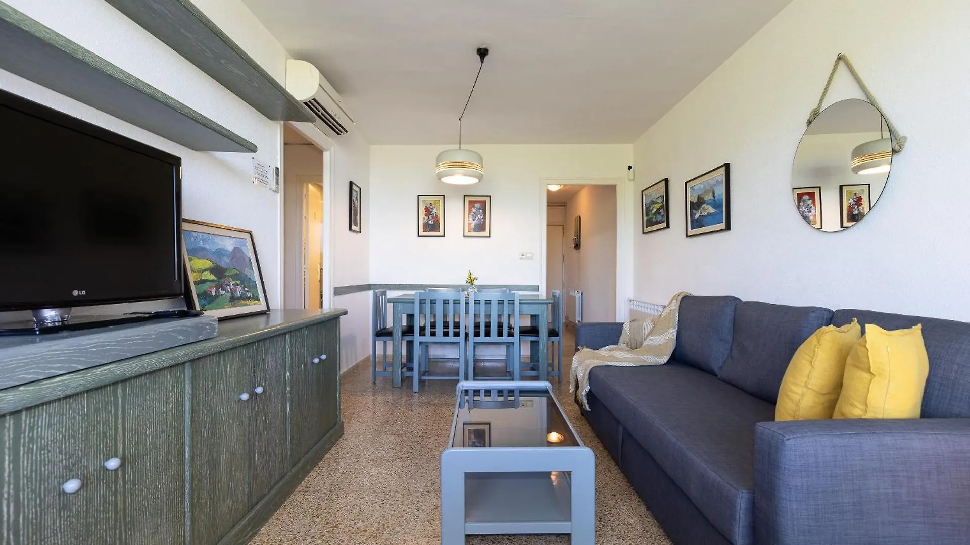 Uhc Cye Apartments Salou